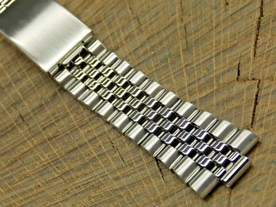 Vintage Deployment Watch Band NOS Unused Center Link Attachment 7.5mm Hirsch - Image 1 of 4