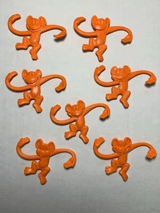 Elefun and Friends Barrel of Monkeys Game Loose Orange Monkeys Set Of 7 Preowned - Picture 1 of 4