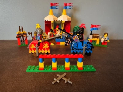 LEGO Castle: Knight's Challenge (6060) 100% Complete - Image 1 of 4