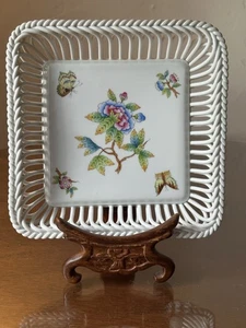 Herend Queen Victoria Woven Reticulated Tray 7 1/8” 7374 VBO - Picture 1 of 17