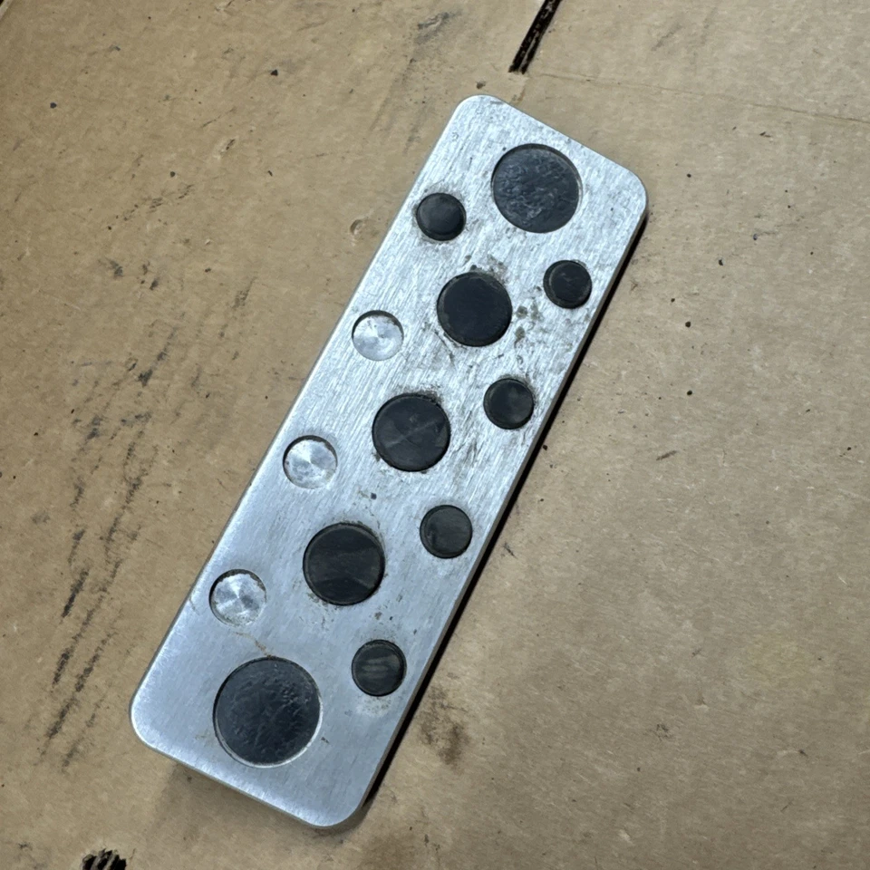 2004 2005 2006 2007 Subaru Impreza WRX STI reposapiés montaje pedal piso OEM B169 Foto 1 de 4