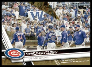2017 Topps Series 1 - Chicago Cubs #72 Gold /2017 - Picture 1 of 2
