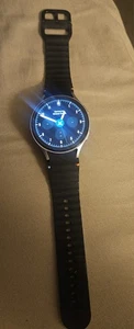 Samsung Galaxy Watch 7 44mm Bluetooth AI Smartwatch avec score énergétique, bien-être - Photo 1 sur 5