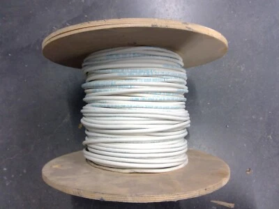 Cable Coleman 99969 20AWG RG59/U CL2P Cable 368 pies **Envío gratuito** Foto 1 de 3