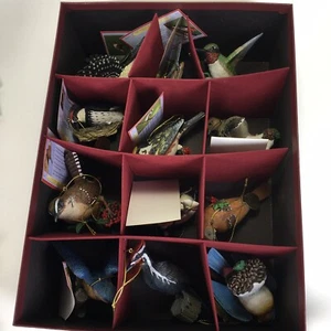 Juego de 12 adornos navideños Danbury Mint Songbird con algunas tarjetas y caja - Imagen 1 de 7