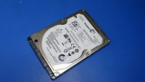 SSHD Seagate Momentus XT ST95005620AS 9UZ154-032 500 GB 7200 RPM 2,5" - Imagen 1 de 3