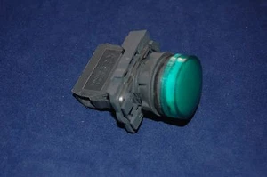 1 Stück 22 mm XB5 grüne Kontrollleuchte LED passend für XB5AVB3 24 V AC/DC - Bild 1 von 3