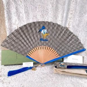GUCCI x DISNEY Collaboration Rare Hand Folding Fan Donald Duck Full Set - Picture 1 of 22