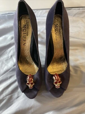 Alexander McQueen Skull  Heels Sz 41 Made in Italy - Image 1 of 4