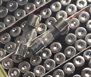 100PCS/box 5x20mm Quick Blow Glass Tube Fuse Fast-Blow Fuses 4A 250V - Picture 1 of 1