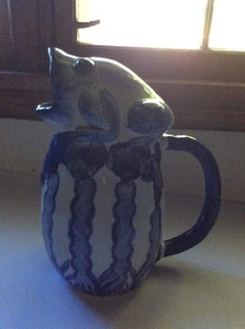 Large 12" Blue And White Pitcher With Frog On Top - Picture 1 of 4