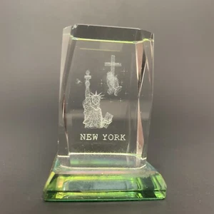 New York Statue of Liberty Cross Prayer Hands Paperweight Glass Laser Etched - Picture 1 of 7