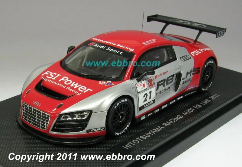 Audi R8 LMS 2011 1:43 EBBRO 44630 - Immagine 1 di 1