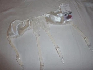 IVORY shiny SATIN 4 strap garter SUSPENDER BELT ivory lace Made in  France - Picture 1 of 1