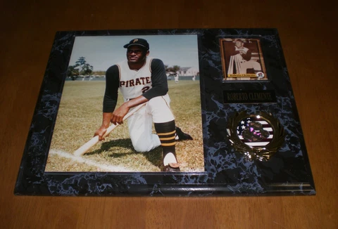 PIRATES ROBERTO CLEMENTE PHOTO PLAQUE Cover