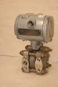 ABB Bailey PTDGB1221B2100 Explosion Proof Pressure Transducer - Picture 1 of 6