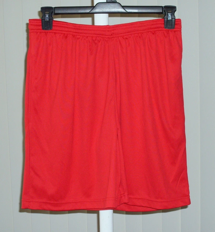 Gold's Gym Shorts With Pockets Red Bi-Dri Size Large - Image 1 of 2