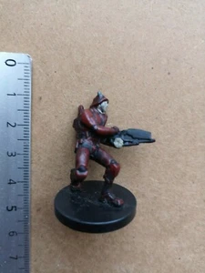 DEVARONIAN SOLDAT 44/60 MINIATUR OHNE KARTE STAR WARS MINIATURES WOTC /P163 - Bild 1 von 1