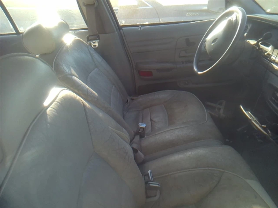 Used Air Cleaner Assembly fits: 1999 Ford Crown victoria 4.6 Grade A - Image 1 of 4