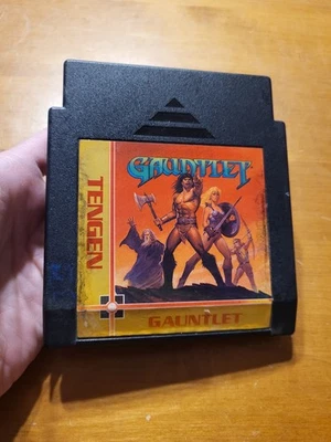 Nintendo NES Gauntlet Tengen CARTUCHO NEGRO SOLO SIN PROBAR COMO ESTÁ Foto 1 de 4
