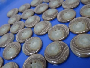 Vintage Brown White Rainbow Shell Opaque 4-Hole Buttons 20mm Lot of 3 A166-1 - Picture 1 of 7