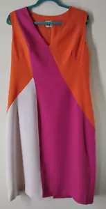 Abito donna Anne Klein taglia 16 arancione/rosa lunghezza ginocchio senza maniche scollo a V foderato - Foto 1 di 9