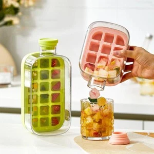2-in-1 Eismaschine Eiswürfelform Wasserflasche Touch-Free Kunststoff Eiswürfelform - Bild 1 von 21