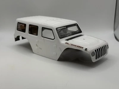 Axial SCX24 Jeep Wrangler JLU WHITE (Cut) - Image 1 of 4