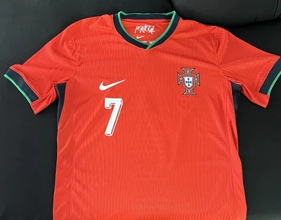 Cristiano Ronaldo Portugal Jersey Nike Euro 2024 Men's Size Medium Dri-Fit ADV - Image 1 of 4