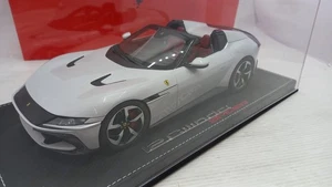  BBRP18251B1 BBR Ferrari 12 Zylinder Bianco Artico 1/18 - Bild 1 von 9