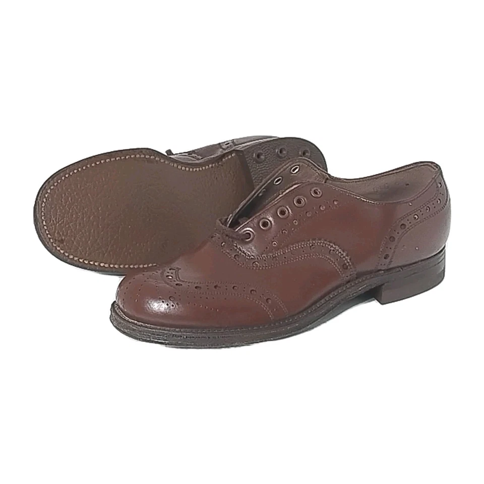 Zapatos con punta de ala de cuero marrón vintage raros de los años 40 hechos en talla EE. UU. Foto 1 de 4