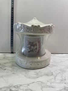 Creative Crafts Ready to Paint Carousel Ride Mold Christmas Vintage Free Postage - Picture 1 of 5