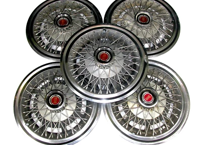 Juego de 5 piezas tapacubos de alambre Ford LTD Cougar Torino Mercury Marquis Comet 1974-79 OEM 15" Foto 1 de 4