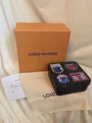 New LOUIS VUITTON Damier Graphite CAMILLE BOX ALPES, PATCHES, LARGE - Image 1 of 4