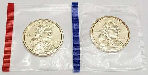 2004 P & D Sacagawea Dollar Coin Set (2 Coins)  *MINT CELLO*  **FREE SHIPPING** Cover