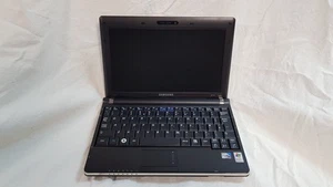 Samsung NP-nc10 10" Laptop Intel Atom N270 1GB 160GB, NO OS - Picture 1 of 17
