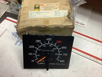 Nos Isuzu 8-94322795-0 Speedometer  - Image 1 of 4