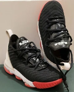 Nike LeBron 16 Red Carpet (GS) - aq2465016 - Bild 1 von 9