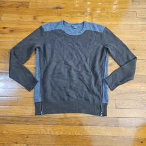 Vince Men’s Crew Neck Sweater Cashmere/Wool Blend Size Medium Green and Gray - Picture 1 of 7