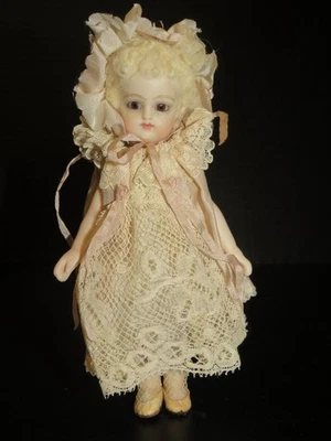 Muñeca Cathy Hansen 5 1/2" Mignonette Francesa con Ojos de Vidrio, Impresionante Conjunto Casi Nueva Foto 1 de 4