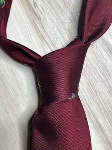 Corbata de seda vintage Abercrombie & Fitch banderas geométricas retro diseñador borgoña - Imagen 1 de 16