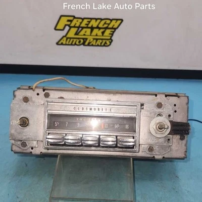 UNTESTED Radio "7303143" Fits 1968 OLDSMOBILE F85 1246469 - Image 1 of 4