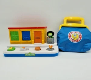 Sesame Street Vtg Toy Lot. Medical Kit + 2004 Poppin Pals Musical Toy Mattel - Picture 1 of 9