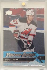 2016-17 Upper Deck Young Guns Hockey #248 Pavel Zacha Rookie RC
