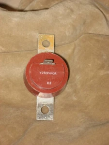 MOV Varistor, V250PA40A, new - Picture 1 of 4