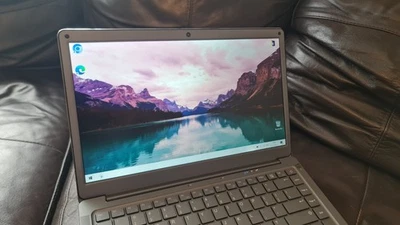 Laptop Jumper EZbook X3  13.3" Full HD 4GB RAM, 64GB eMMC, 64-bit, Windows 10 - Image 1 of 4