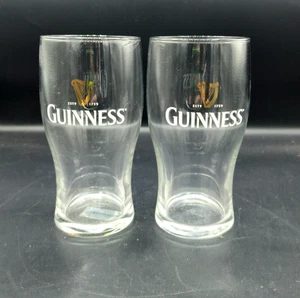 Set Of 2 Guinness Pint 20oz 568ml Beer Glasses - Picture 1 of 4