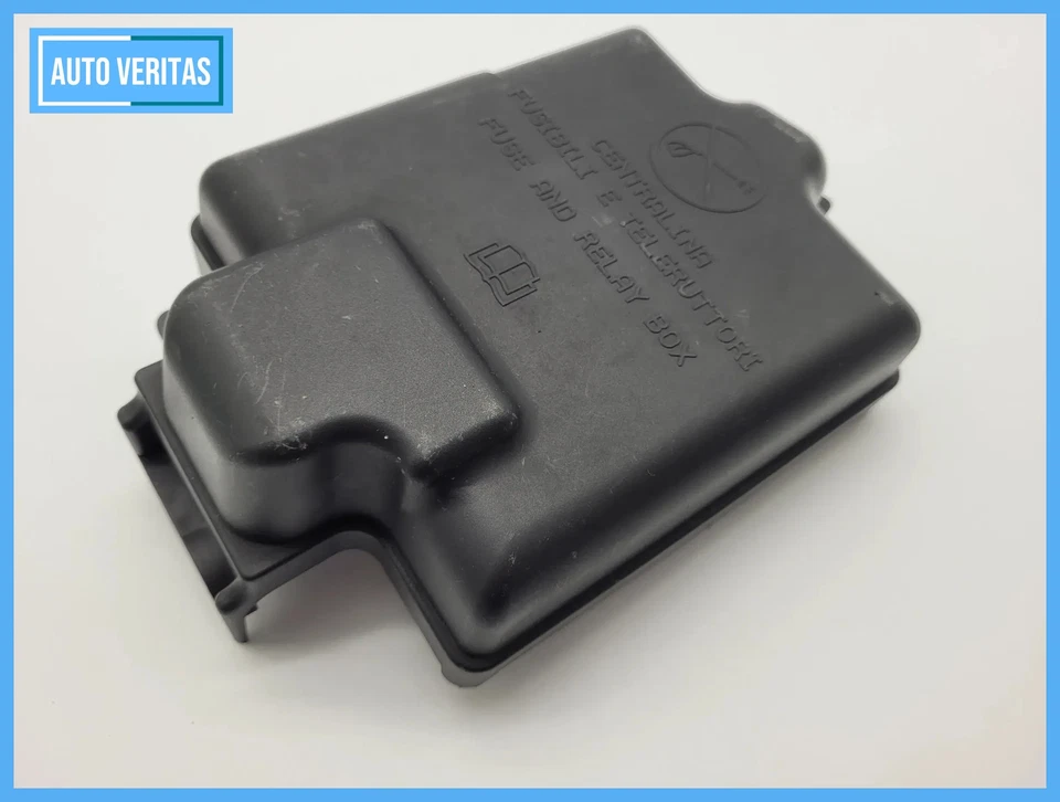 Original Fiat Grande Punto (199) fuse box cover 735471684 - Image 1 of 4