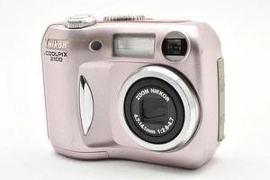 Cámara digital compacta Nikon COOLPIX 2100 rosa - probada - Imagen 1 de 10