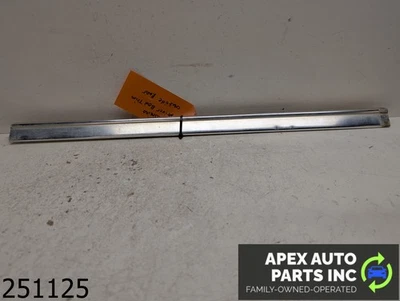 OEM 1979 Chevrolet El Camino 3.9L Left Driver LH Outter Bed Trim Foto 1 de 4